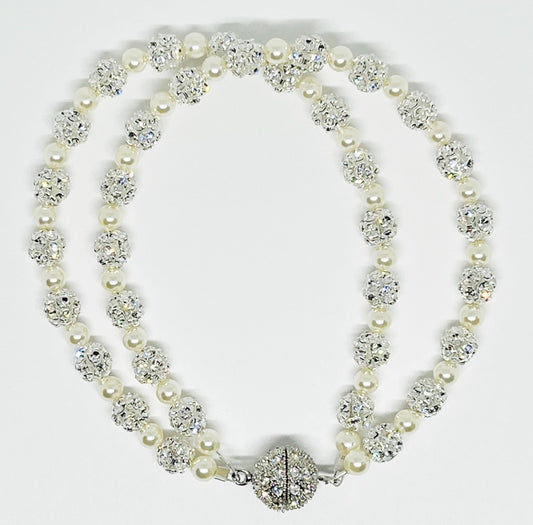 Tori Bracelet (Crystal Pearls)